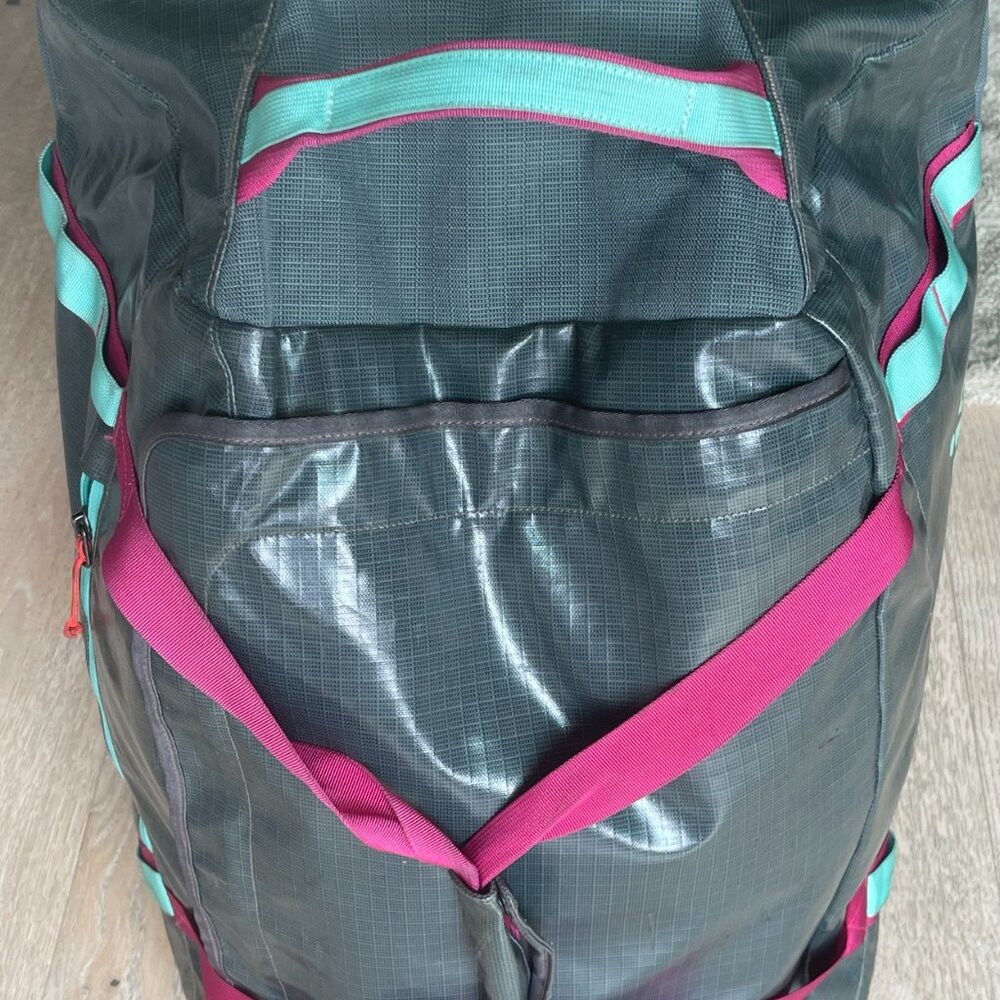 Patagonia Black Hole Wheeled Duffel 70L - 1st Gen (Style 49382) - Picture 5 of 8